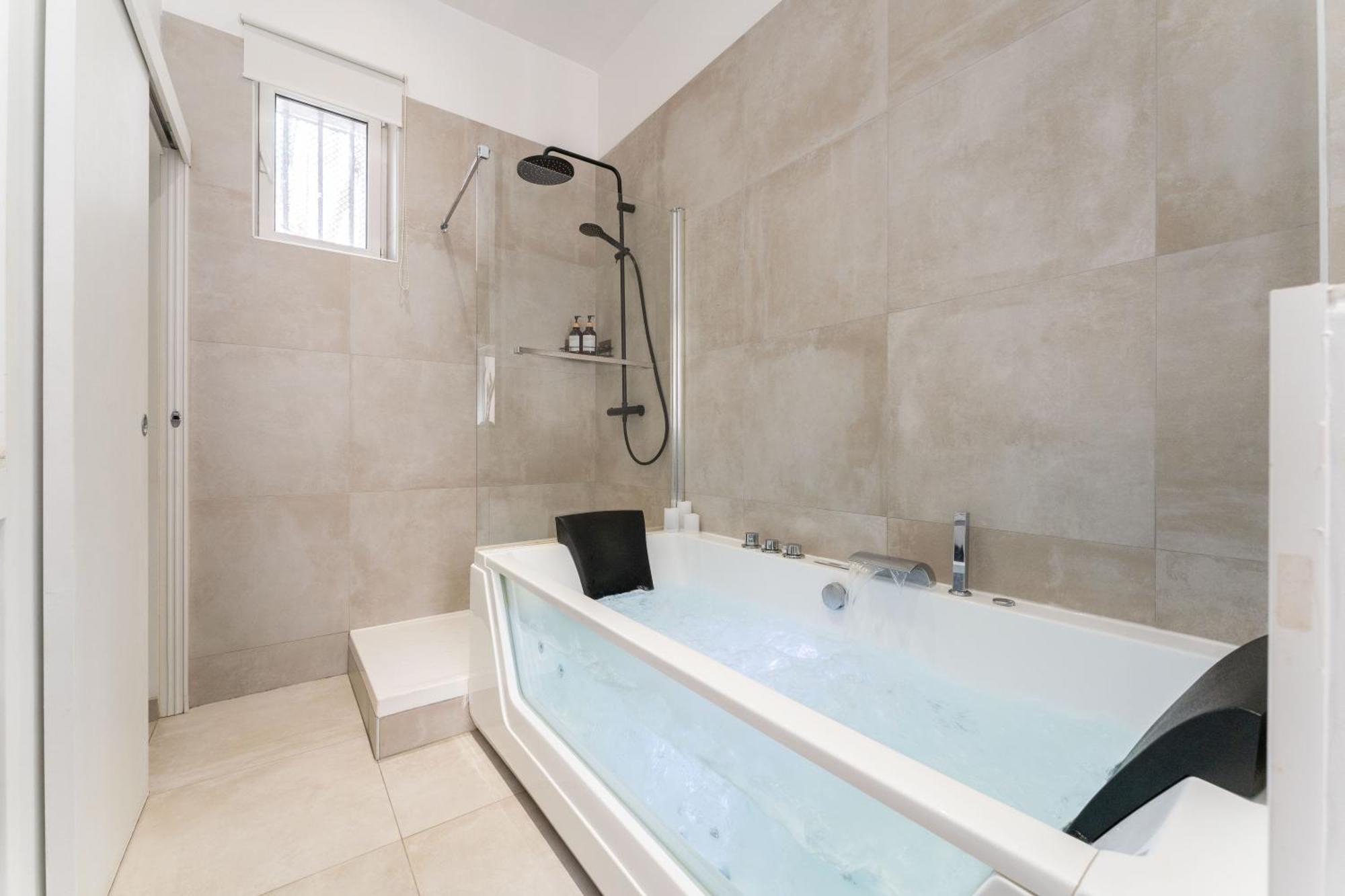 מרסיי Suite Avec Baignoire Balneo A 4Min A Pied Du Vieux-Port מראה חיצוני תמונה